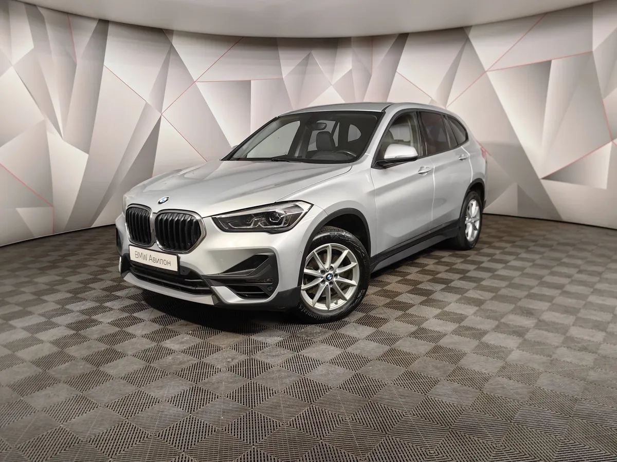АВИЛОН - BMW X1 18i sDrive (140 л.с.) SE Серый - slide 10088575