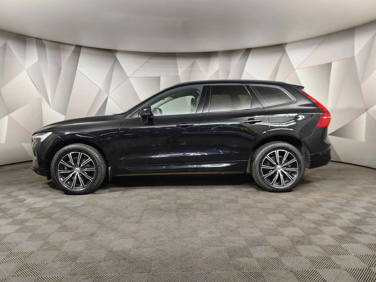 Volvo XC60 2.0 T5 AT AWD (249 л.с.) Inscription Черный в АВИЛОН. Слайд №5