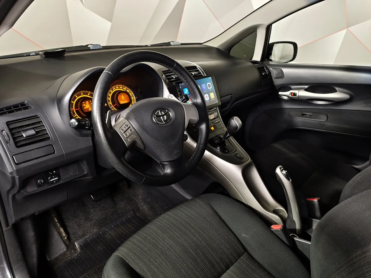 Toyota Auris 1.6 MMT (124 л.с.) Серый в АВИЛОН. Слайд №18