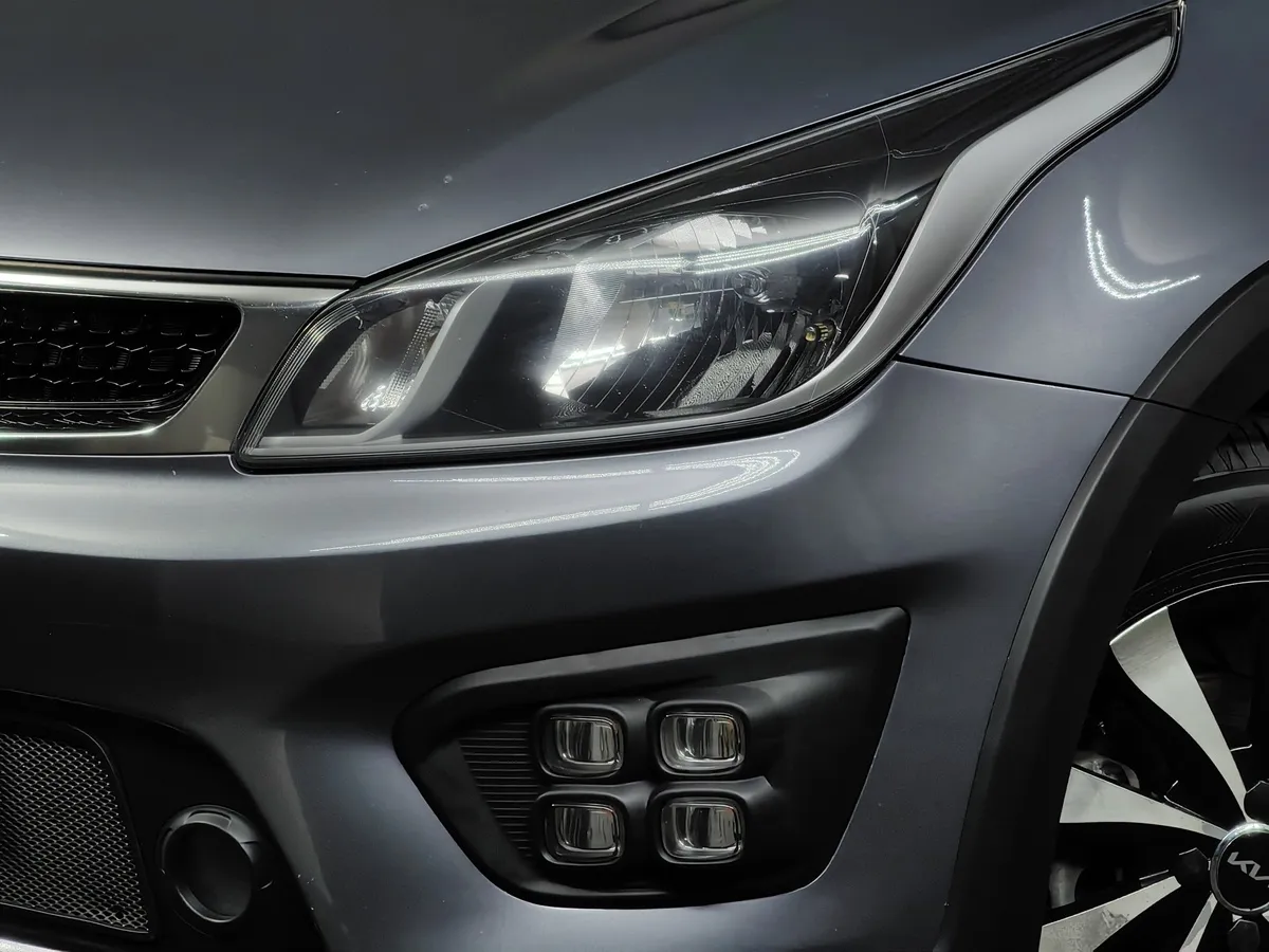 Kia Rio X-Line 1.6 AT (123 л.с.) Comfort Серый в АВИЛОН. Слайд №10