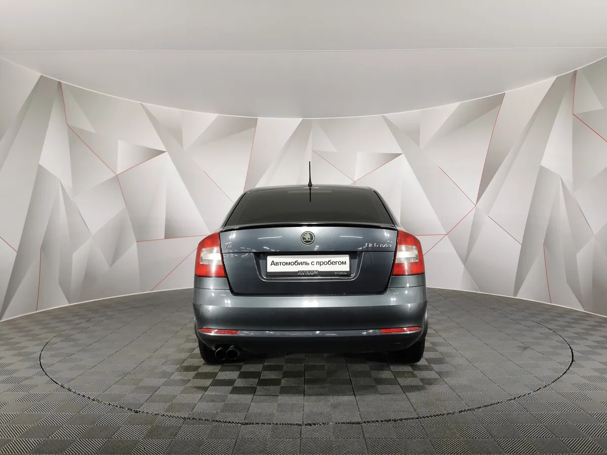Skoda Octavia 1.4 TSI DSG (122 л.с.) Серый в АВИЛОН. Слайд №8