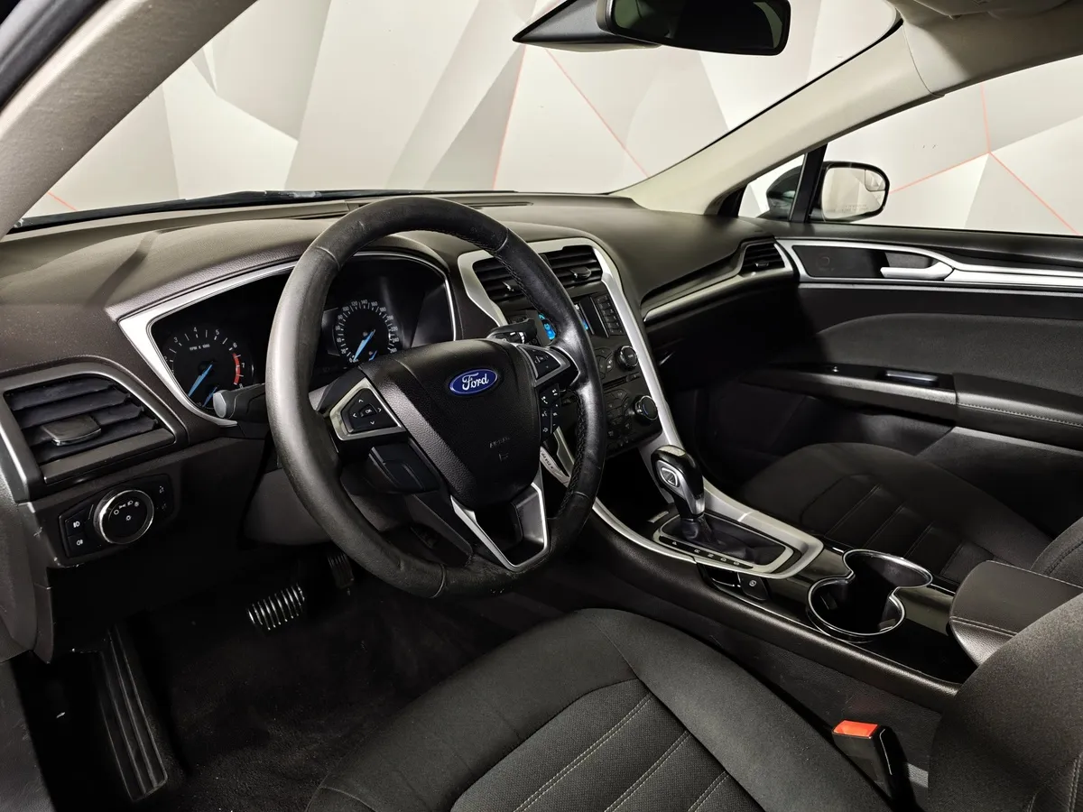 Ford Mondeo 2.5 AT (149 л.с.) Trend Черный в АВИЛОН. Слайд №19