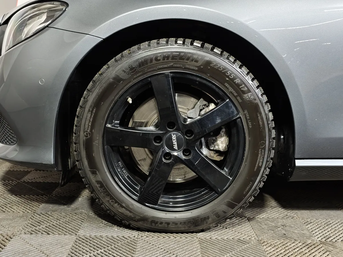 Mercedes-Benz E-Класс E 200 9G-TRONIC (197 л.с.) Premium (Локальная сборка) Серый в АВИЛОН. Слайд №9