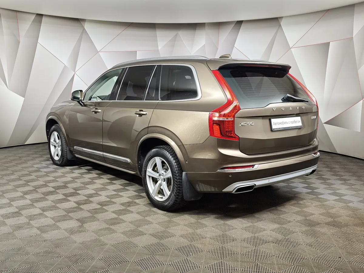 Volvo XC90 2.0 AT AWD D5 (5 мест) (225 л.с.) Inscription Коричневый в АВИЛОН. Слайд №4