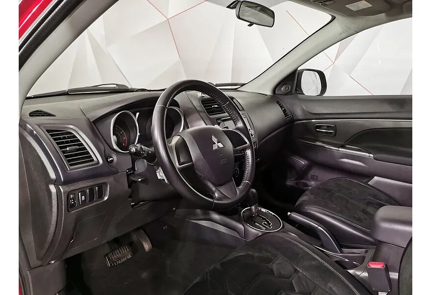 Mitsubishi ASX 1.8 CVT 2WD (140 л.с.) Красный в АВИЛОН. Слайд №19