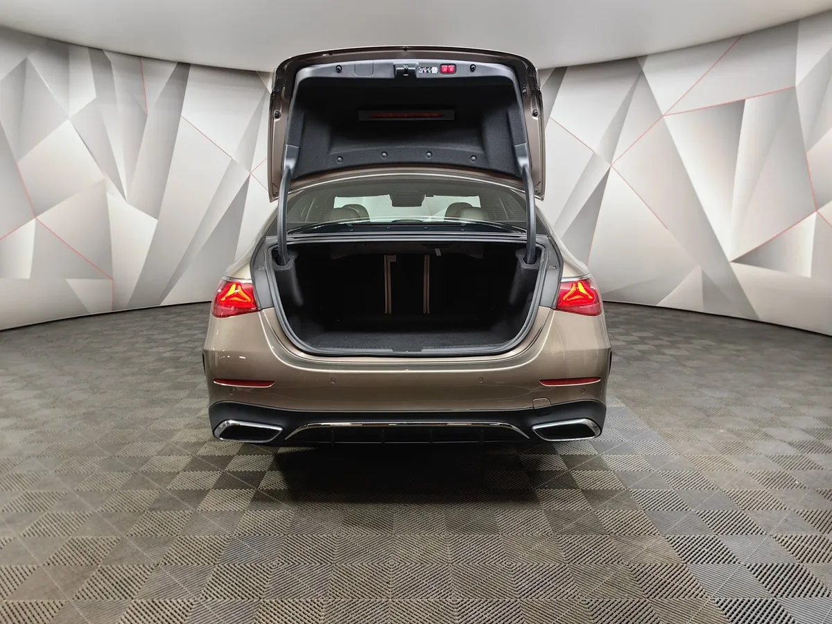 Mercedes-Benz E-Класс E 220 d 4MATIC (197 л.с.) Коричневый в АВИЛОН. Слайд №12