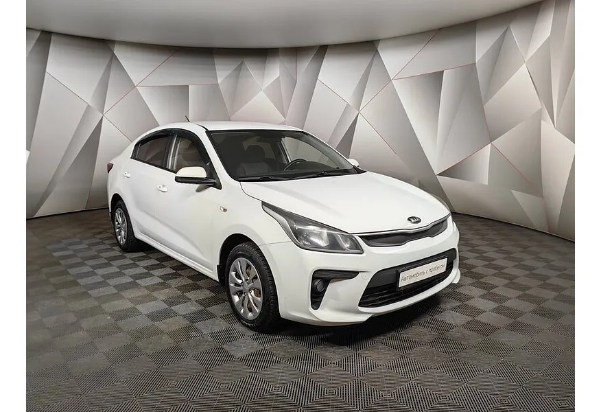 Kia Rio 1.4 AT (100 л.с.) Белый в АВИЛОН. Слайд №3 Kia Rio 1.4 AT (100 л.с.) Белый в АВИЛОН. Слайд №3