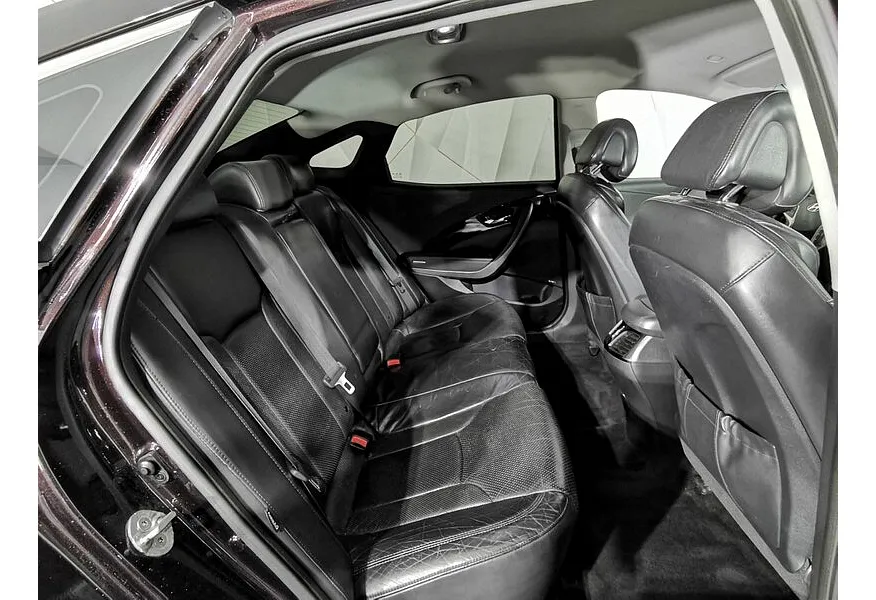 Hyundai Grandeur 3.0 AT (250 л.с.) Elegance Красный в АВИЛОН. Слайд №17