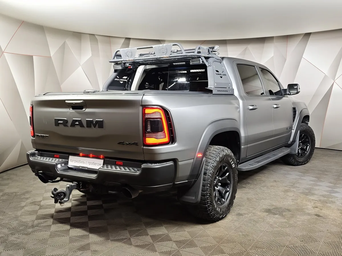 Dodge RAM 1500 TRX 6.2 AT 4WD (702 л.с.) Launch Edition Черный в АВИЛОН. Слайд №2