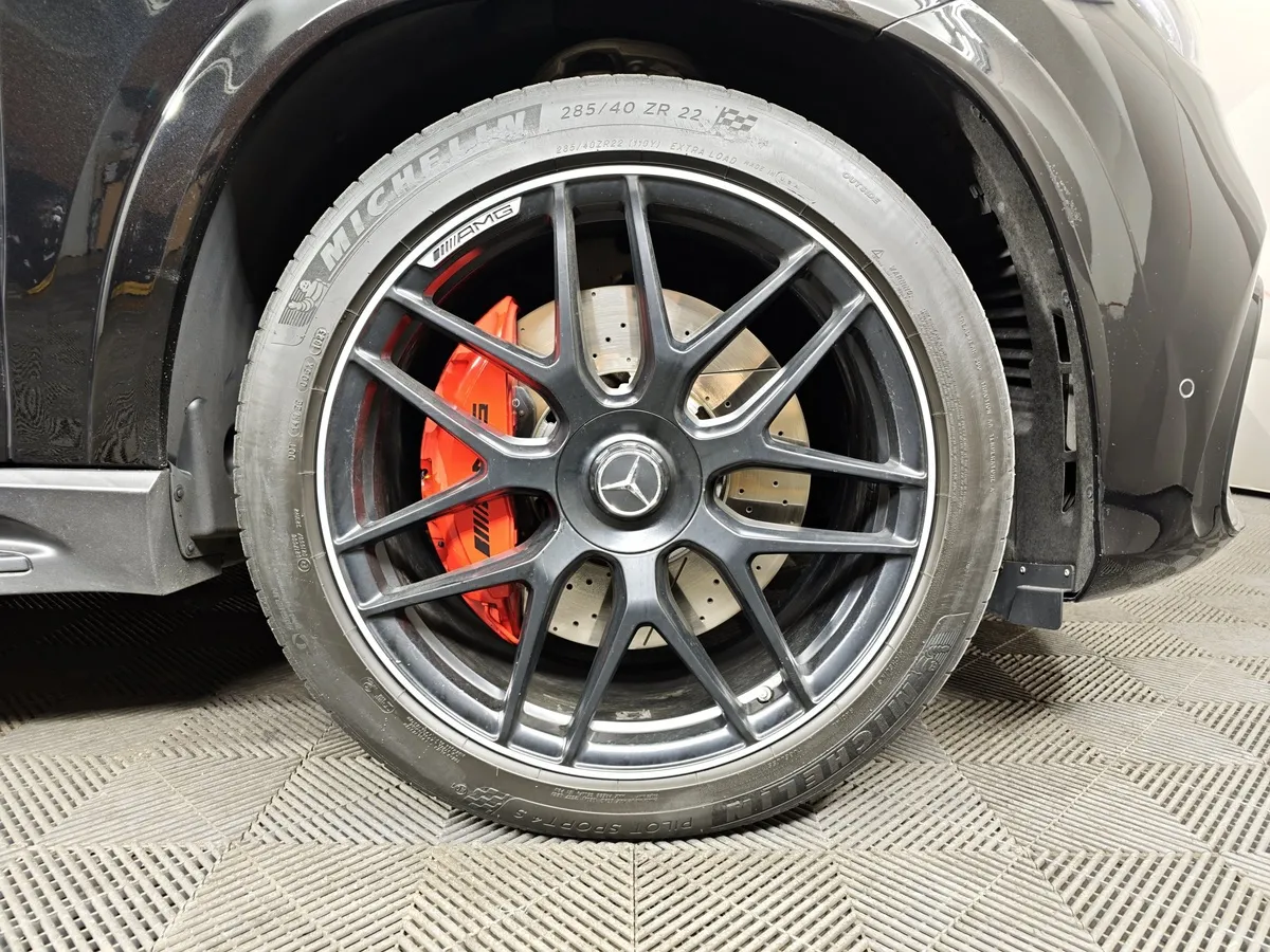 Mercedes-Benz GLE 63 S 9G 4MATIC+ (612 л.с.) Черный в АВИЛОН. Слайд №9