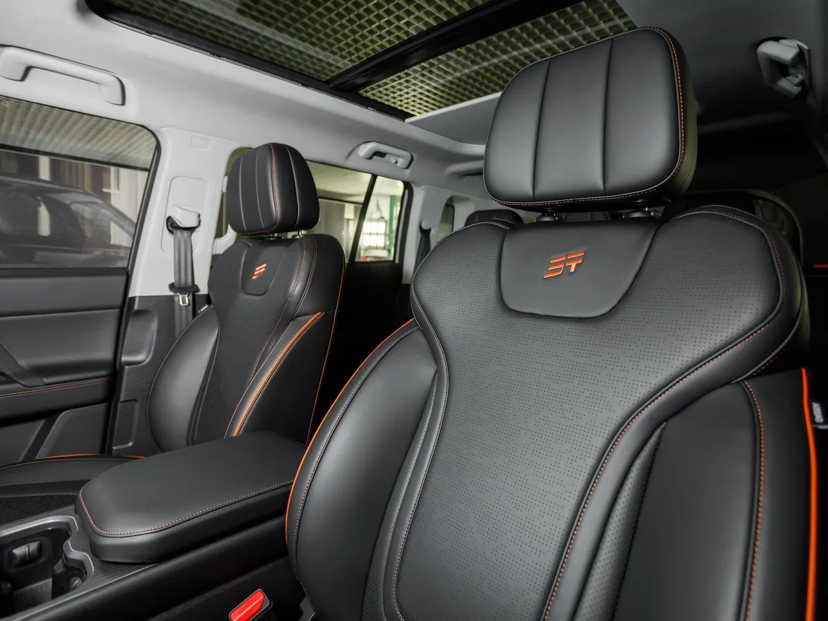 JETOUR T1 2.0T AT 4WD (245 л.с.) Luxury Золотой в АВИЛОН. Слайд №8