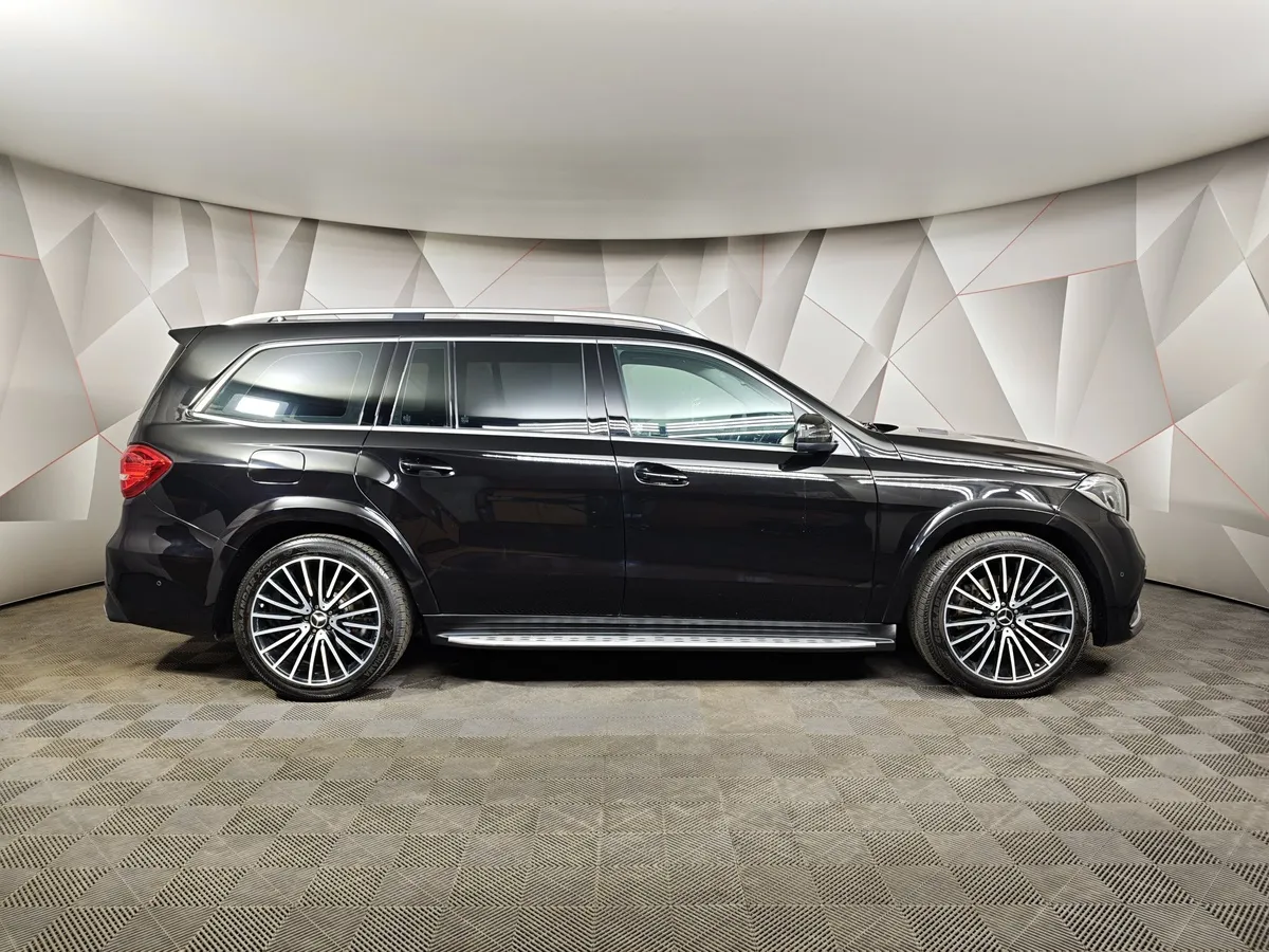 Mercedes-Benz GLS 400 4MATIC 9G-TRONIC (333 л.с.) Особая серия Черный в АВИЛОН. Слайд №6
