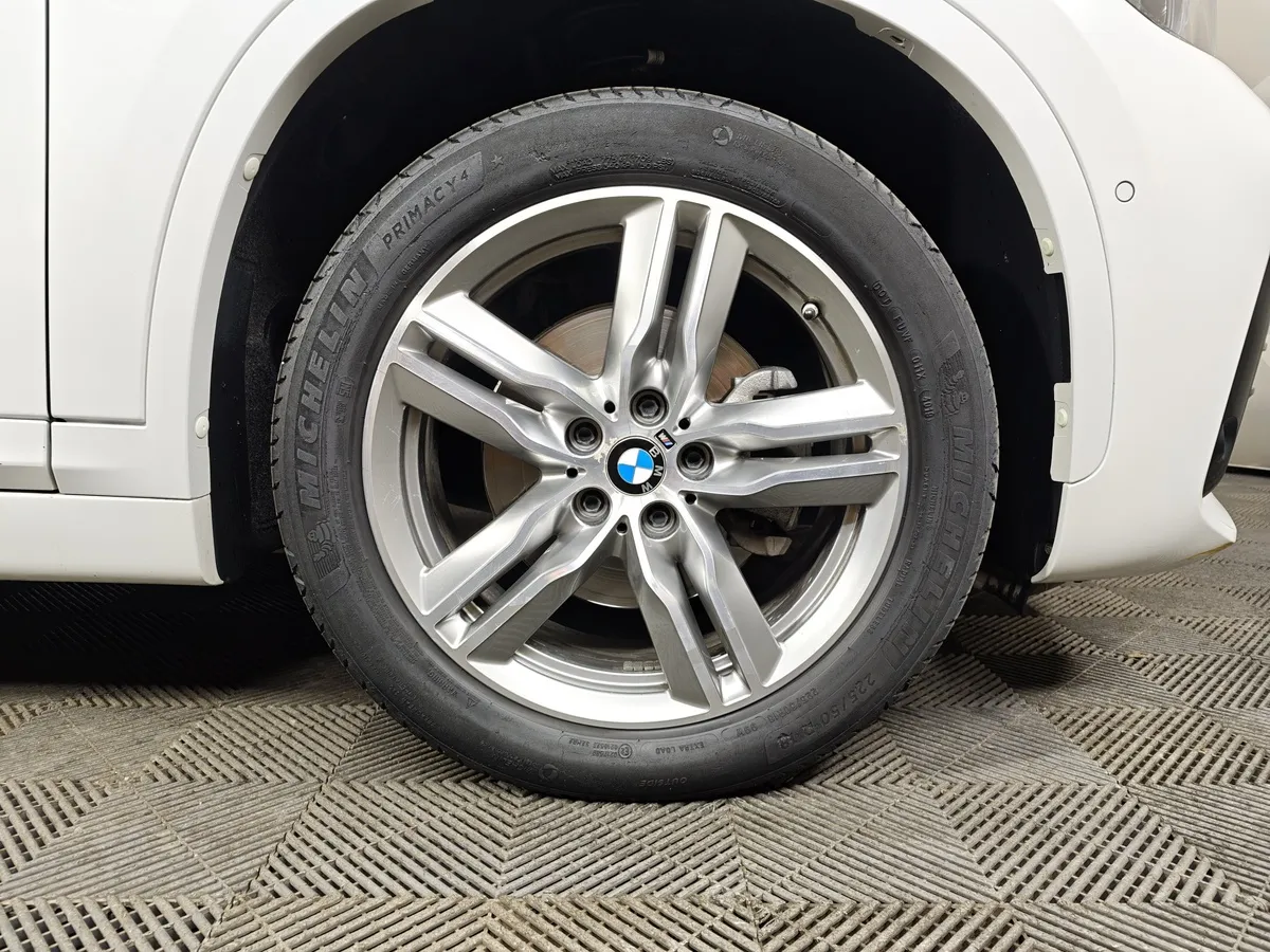 BMW X1 18d xDrive (150 л.с.) Белый в АВИЛОН. Слайд №7
