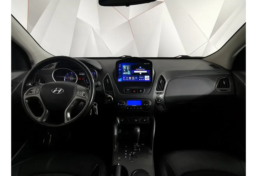 АВИЛОН - Hyundai ix35 2.0 CRDi AT 4WD (184 л.с.) Comfort Черный - slide 8