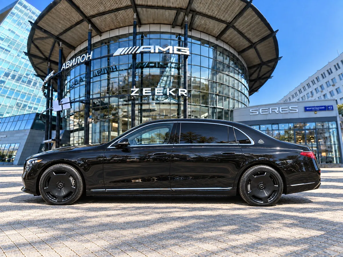 Mercedes-Benz S-Класс Maybach S 580 9G-Tronic 4Matic (503 л.с.) Night Series Черный в АВИЛОН. Слайд №4