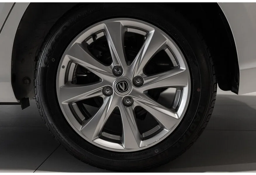 Changan Alsvin 1.5 DSG 2WD (97 л.с.) DLX Белый в АВИЛОН. Слайд №13