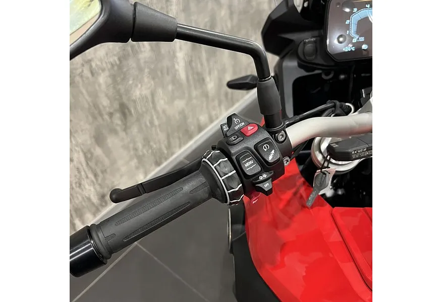 АВИЛОН - BMW Motorrad F 850 GS F 850 GS 853 см³ (95) 853 Красный - slide 10