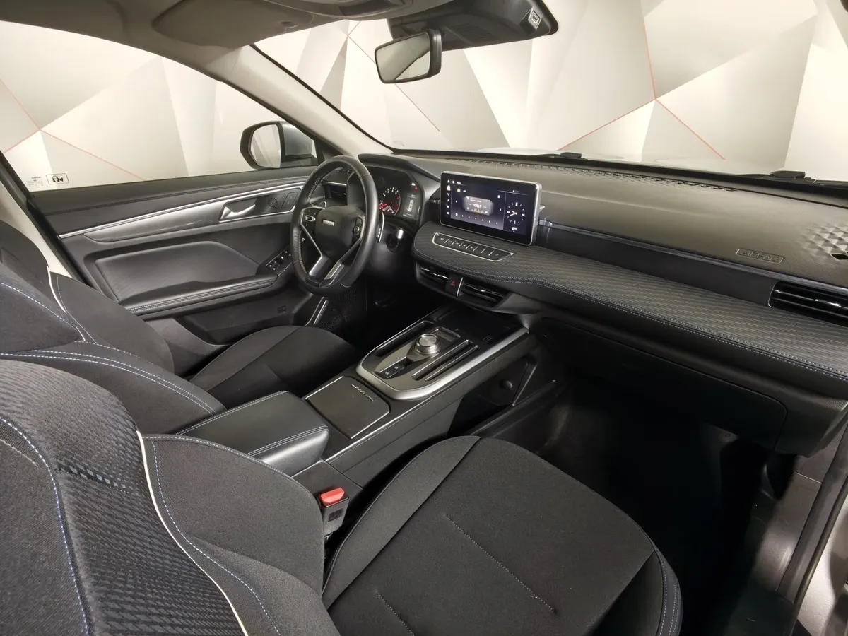 Haval Jolion 1.5T AWD 7DCT (150 л.с.) Premium Серый в АВИЛОН. Слайд №13