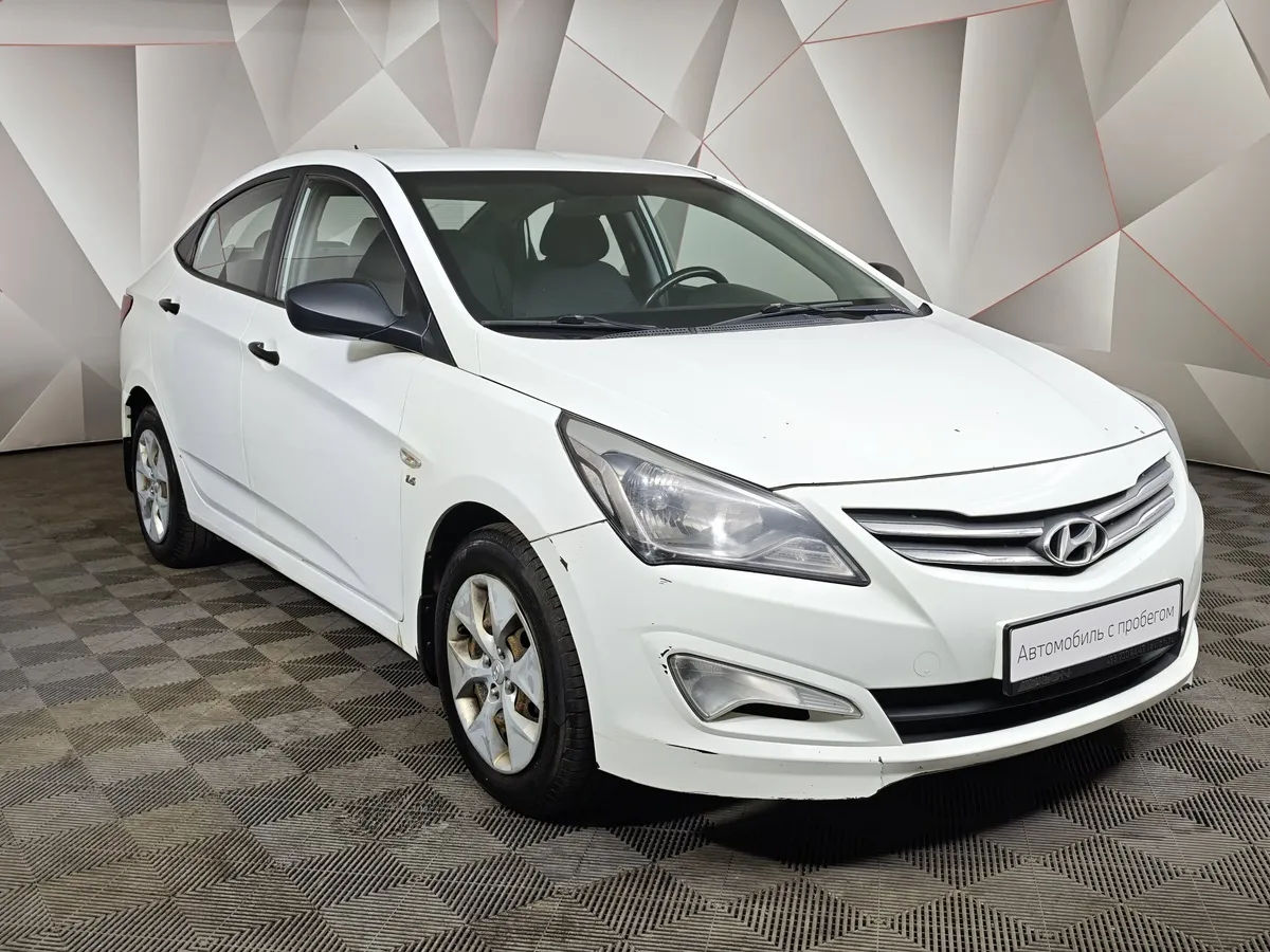 Hyundai Solaris 1.6 MT (123 л.с.) Comfort Белый в АВИЛОН. Слайд №3
