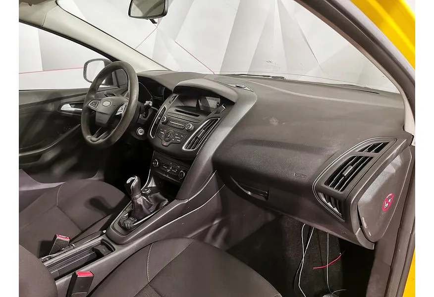 АВИЛОН - Ford Focus 1.6 Ti-VCT MT (105 л.с.) SYNC Edition Желтый - slide 7