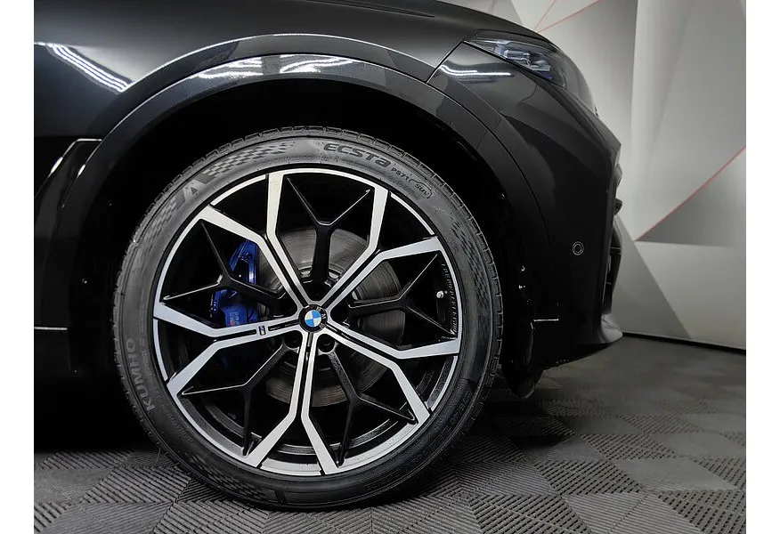 АВИЛОН - BMW X7 xDrive30d Steptronic (249 л.с.) Черный - slide 20