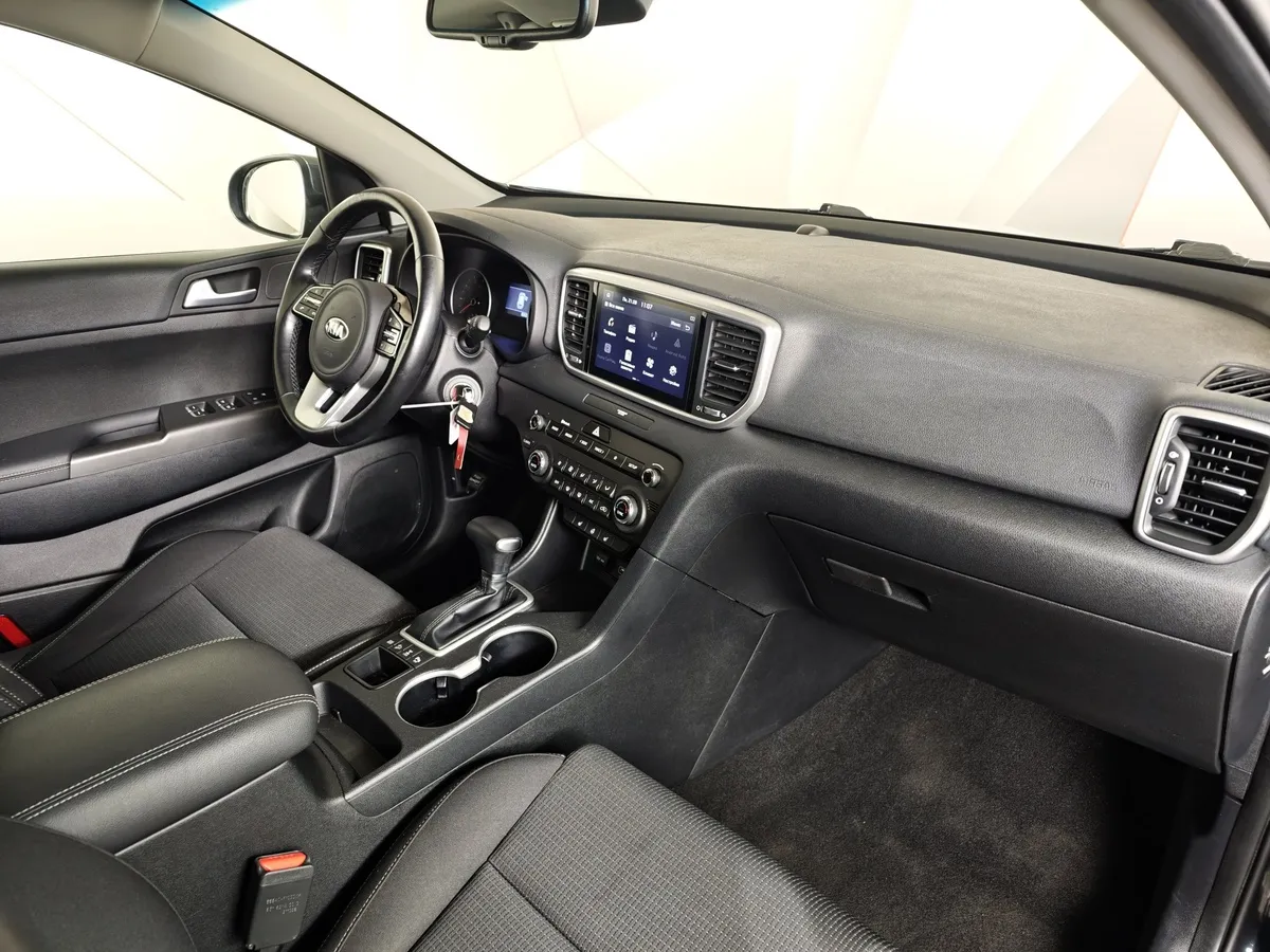 Kia Sportage 2.0 MPI AT 4WD (150 л.с.) Luxe Серый в АВИЛОН. Слайд №13