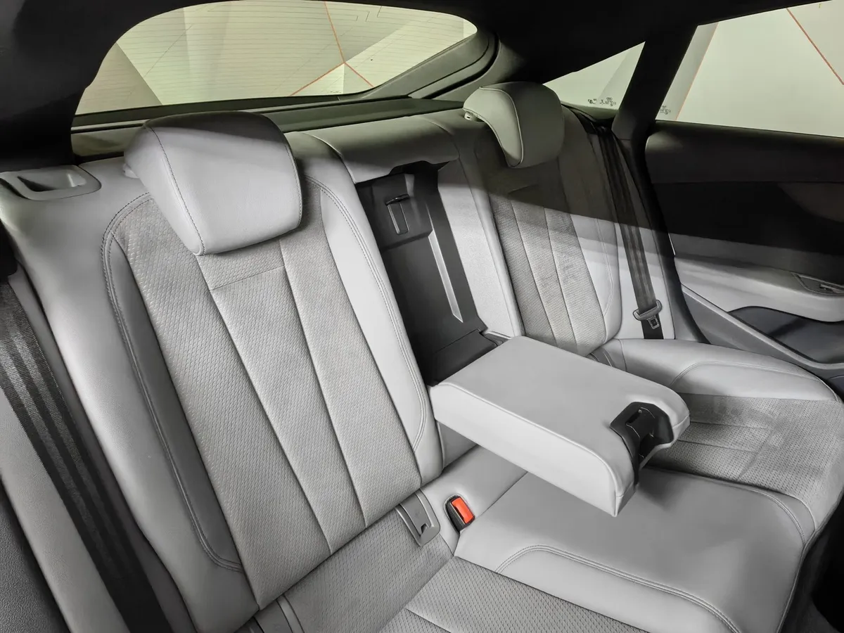 Audi A5 2.0 TFSI S tronic (190 л.с.) Белый в АВИЛОН. Слайд №16
