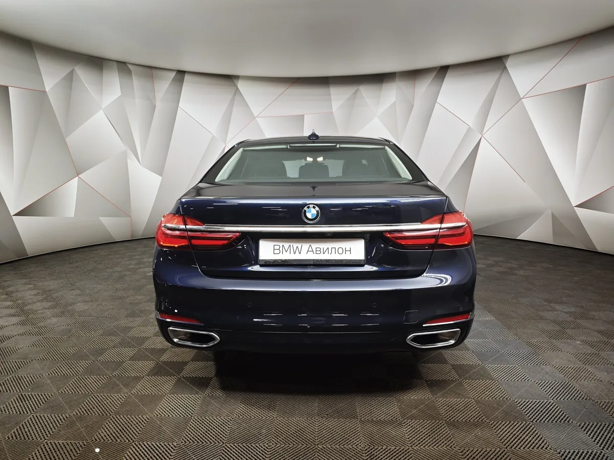 BMW 7 серия 730Ld xDrive AT (249 л.с.) Синий в АВИЛОН. Слайд №4