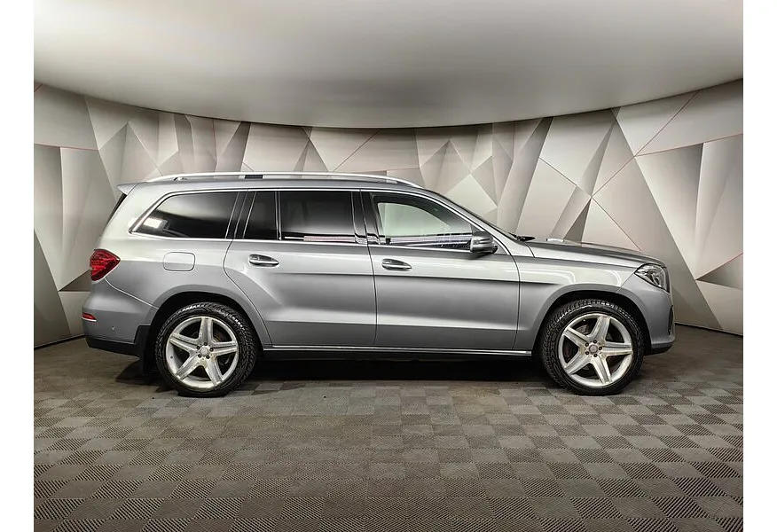 Mercedes-Benz GLS 500 4MATIC 9G-TRONIC (455 л.с.) Особая серия Серый в АВИЛОН. Слайд №6