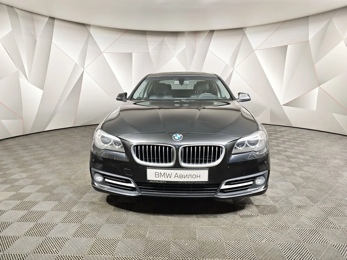 BMW 5 серия 520d Steptronic (190 л.с.) Черный в АВИЛОН. Слайд №3