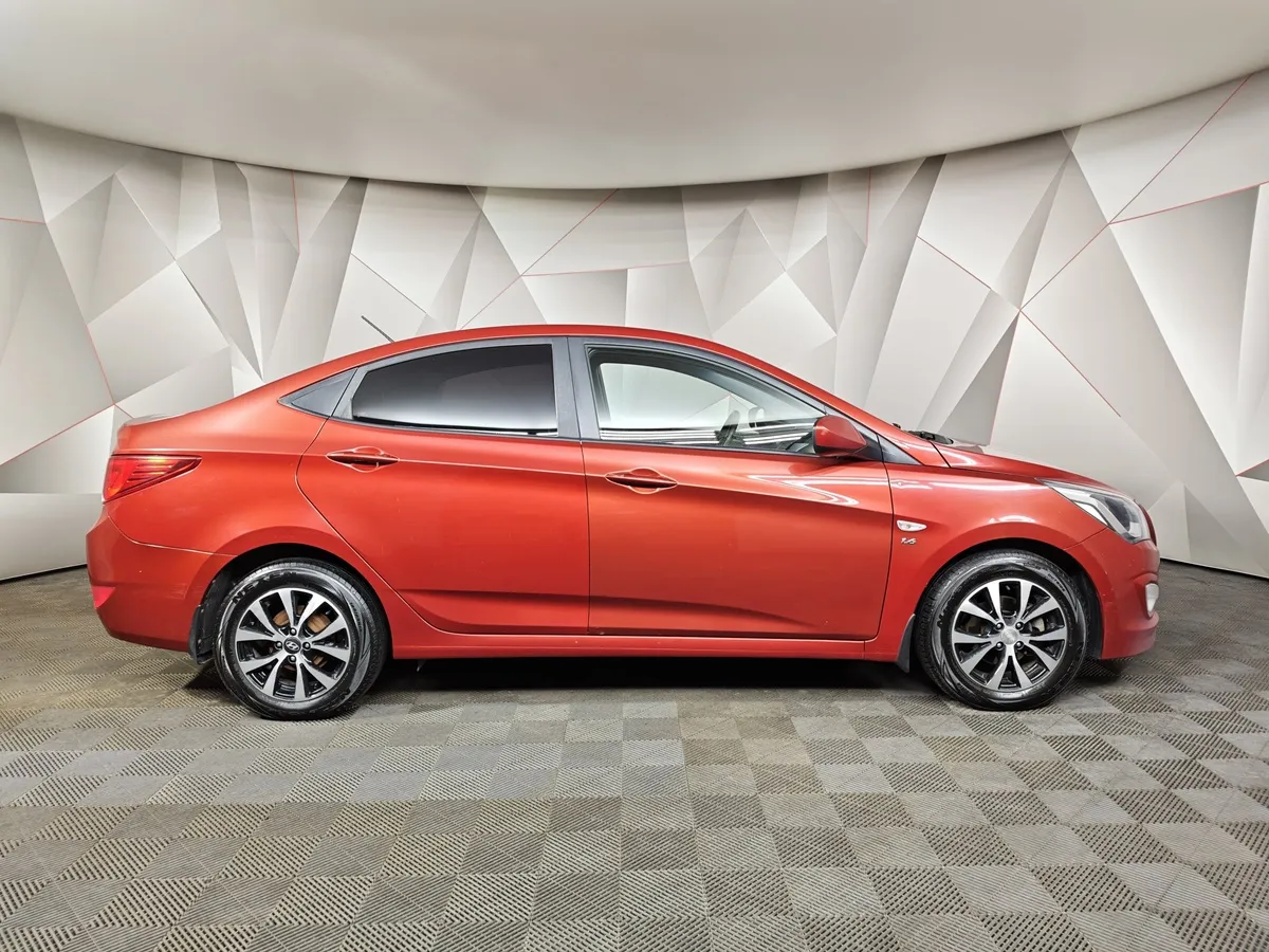 Hyundai Solaris 1.6 AT (123 л.с.) Comfort Красный в АВИЛОН. Слайд №6