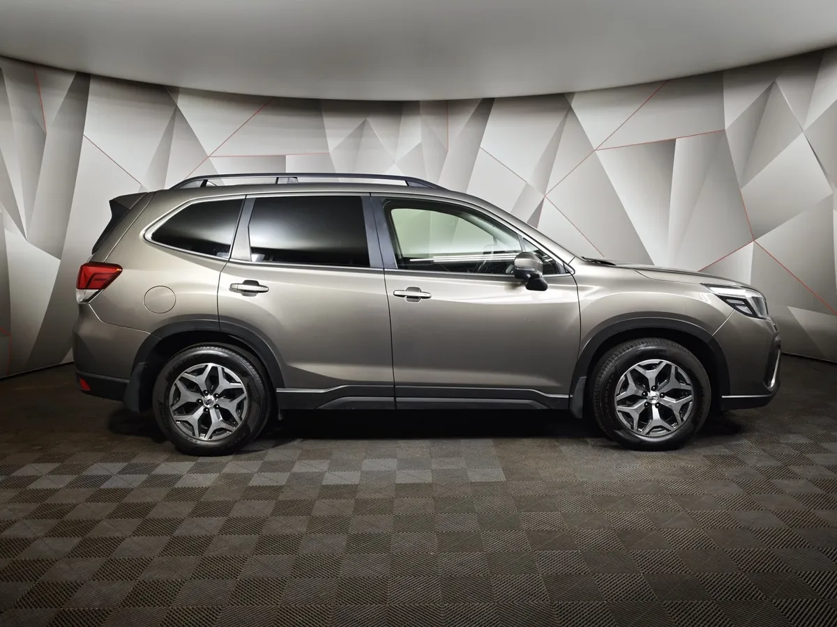 Subaru Forester 2.5 CTV AWD (185 л.с.) Бежевый в АВИЛОН. Слайд №6