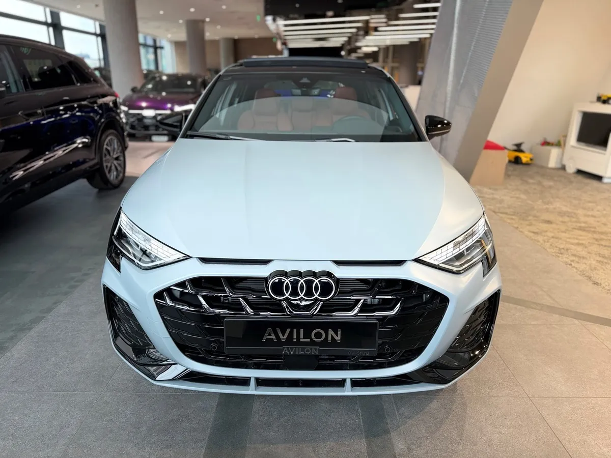 Audi A3 1.5 TFSI AMT (160 л.с.) Серый в АВИЛОН. Слайд №4