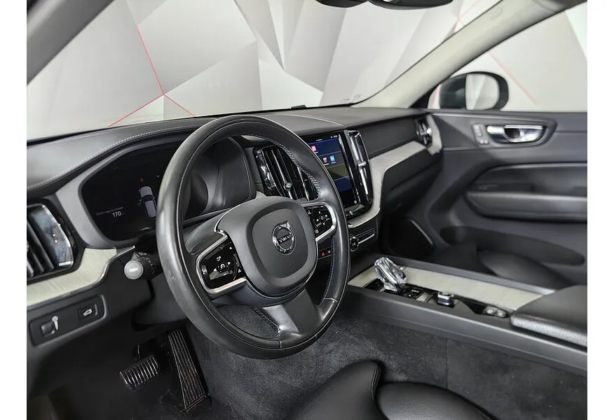 Volvo XC60 2.0 T5 AT AWD (249 л.с.) Inscription Серый в АВИЛОН. Слайд №19