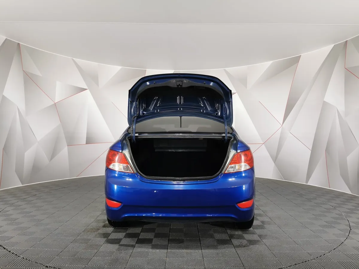 Hyundai Solaris 1.6 AT (123 л.с.) Optima Синий в АВИЛОН. Слайд №10