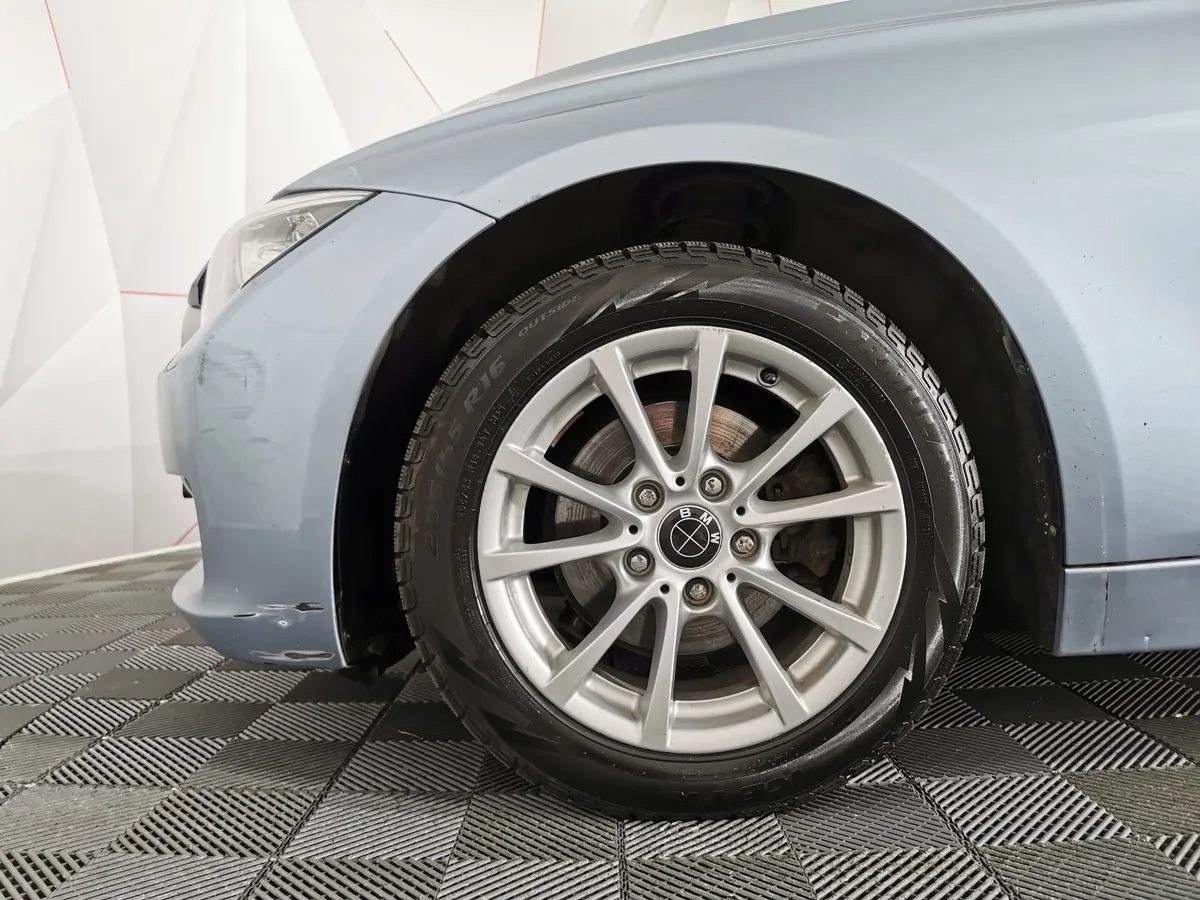 BMW 3 серия 316i AT (136 л.с.) Голубой в АВИЛОН. Слайд №7