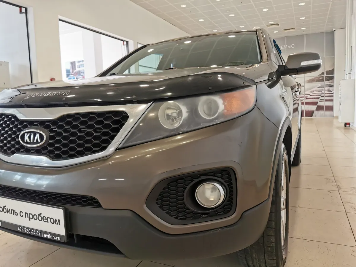 Kia Sorento 2.4 AT 4WD (175 л.с.) Comfort Бежевый в АВИЛОН. Слайд №10