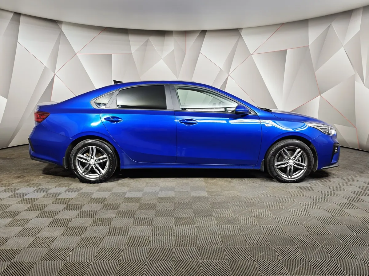 Kia Cerato 2.0 MPI AT (150 л.с.) Comfort Синий в АВИЛОН. Слайд №6