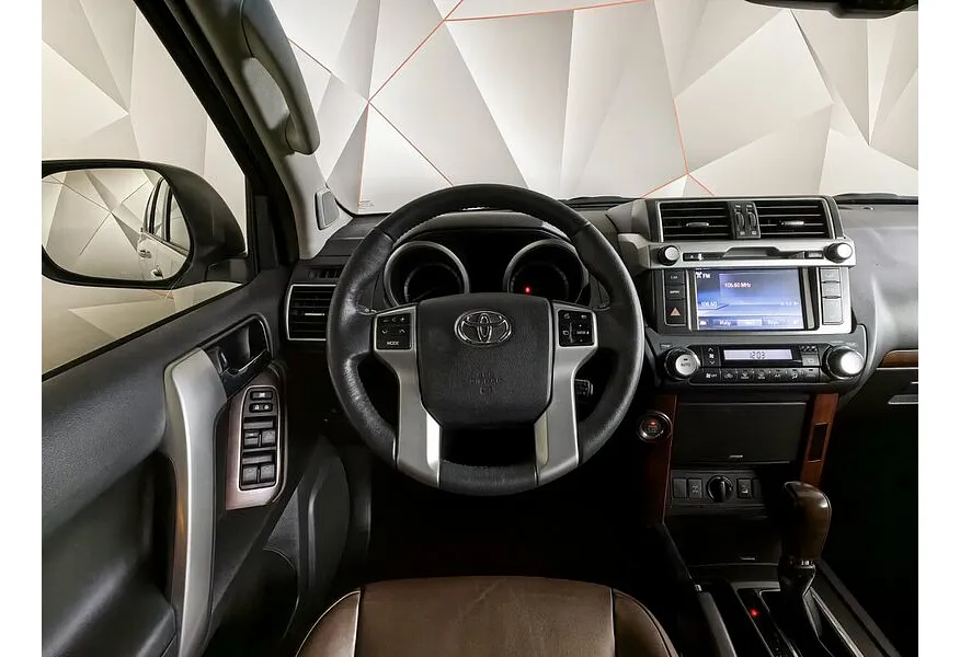 АВИЛОН - Toyota Land Cruiser Prado 2.8 D AT 4WD (5 мест) (177 л.с.) Комфорт Белый - slide 12