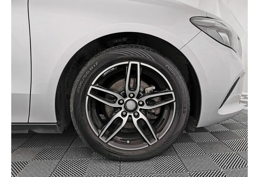 Mercedes-Benz B-Класс B 180 7G-DCT (136 л.с.) Style Серебристый в АВИЛОН. Слайд №9