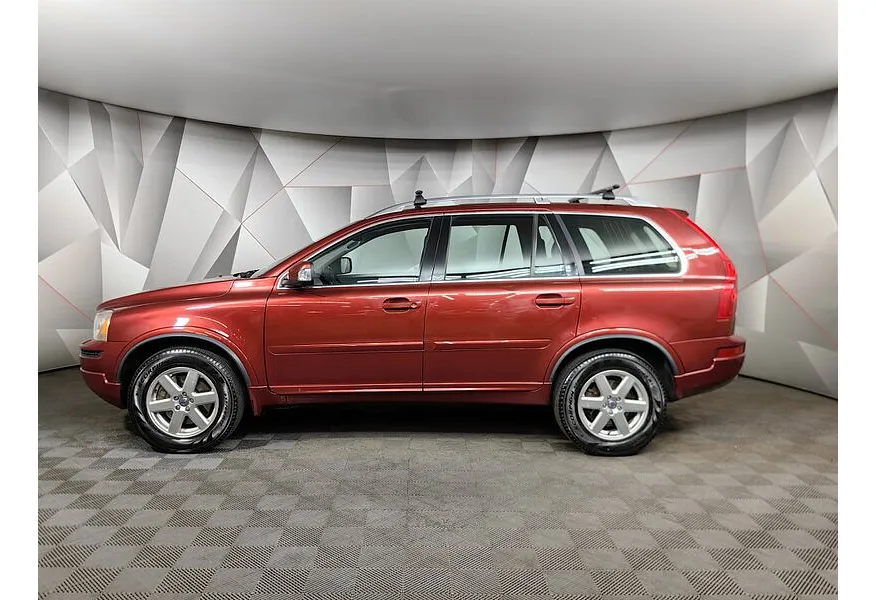 Volvo XC90 2.5 T5 Geartronic AWD (5 мест) (210 л.с.) Красный в АВИЛОН. Слайд №5