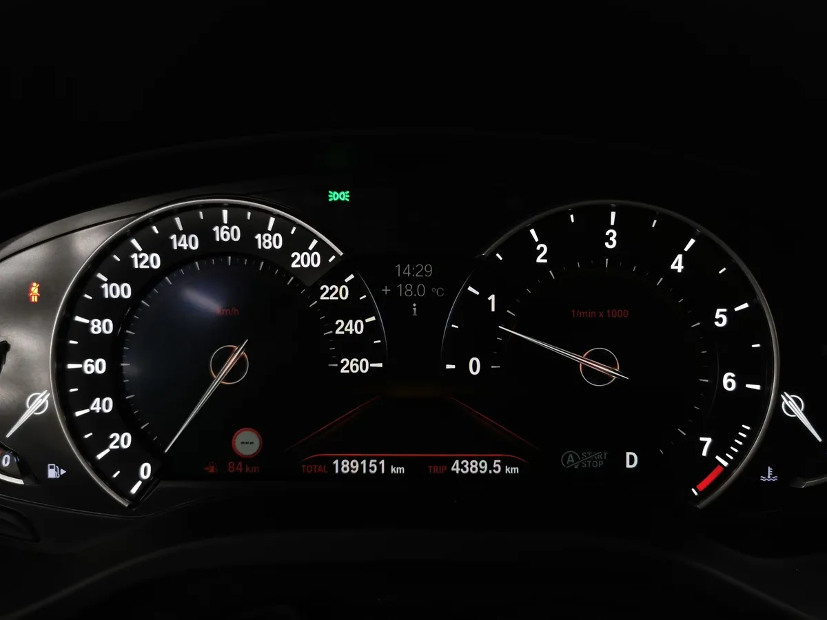 BMW X3 xDrive20i AT (184 л.с.) Base Локальная сборка Черный в АВИЛОН. Слайд №13