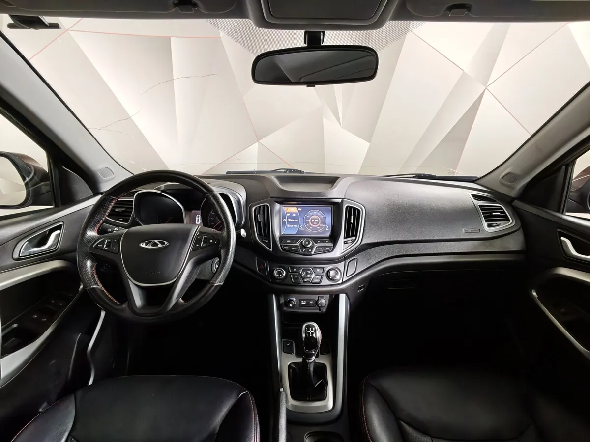 Chery Tiggo 5 2.0 MT (136 л.с.) Коричневый в АВИЛОН. Слайд №13