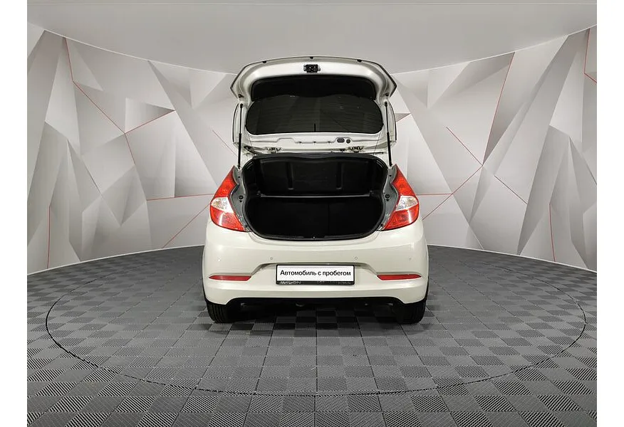 АВИЛОН - Hyundai Solaris 1.6 MT (123 л.с.) Comfort Бежевый - slide 19