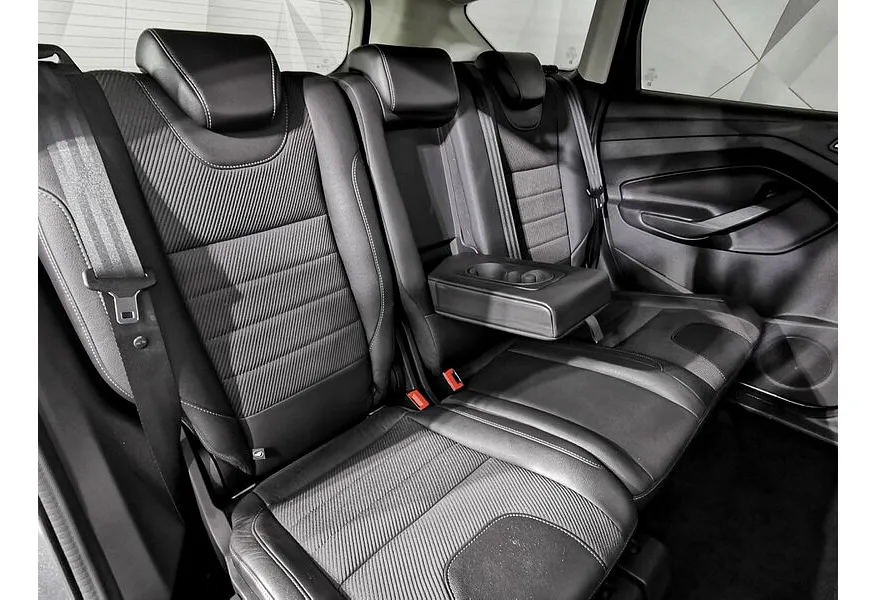 Ford Kuga 2.0 Duratorq TDCi PowerShift AWD (140 л.с.) Titanium Серый в АВИЛОН. Слайд №11