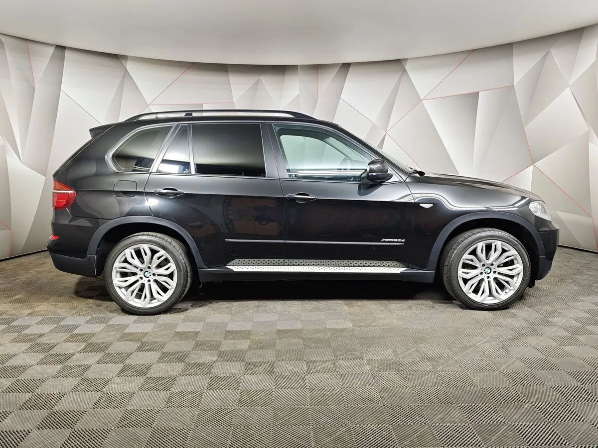 BMW X5 xDrive30d Steptronic (245 л.с.) Черный в АВИЛОН. Слайд №6