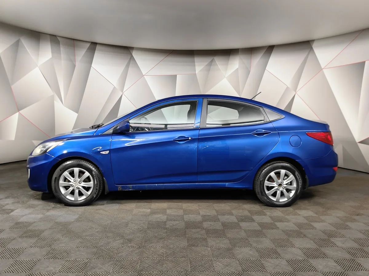 Hyundai Solaris 1.6 AT (123 л.с.) Comfort Синий в АВИЛОН. Слайд №5