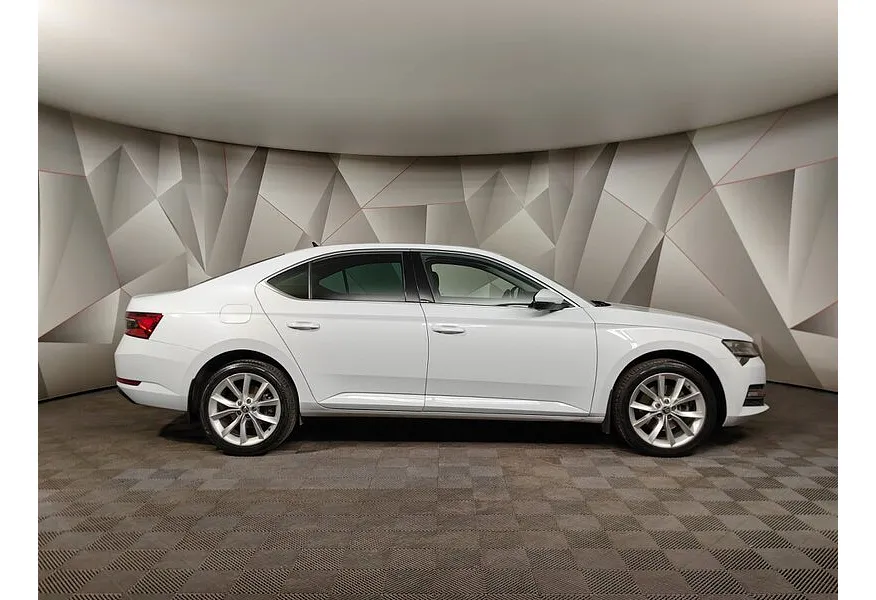 Skoda Superb 1.4 TSI DSG (150 л.с.) Exclusive Белый в АВИЛОН. Слайд №6