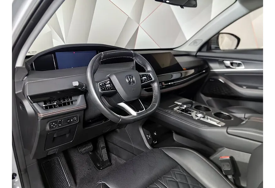 Changan UNI-K 2.0 AT 4WD (226 л.с.) Tech Серый в АВИЛОН. Слайд №18