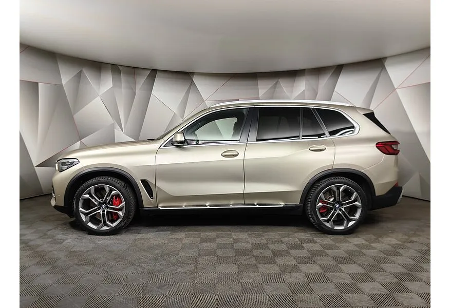 BMW X5 xDrive30d Steptronic (249 л.с.) Коричневый в АВИЛОН. Слайд №5